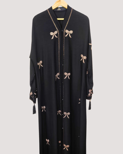 ZUNAIRA - Bow Zoom Abaya