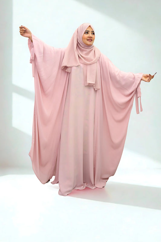 girl wearing abaya of premium quality, online abaya