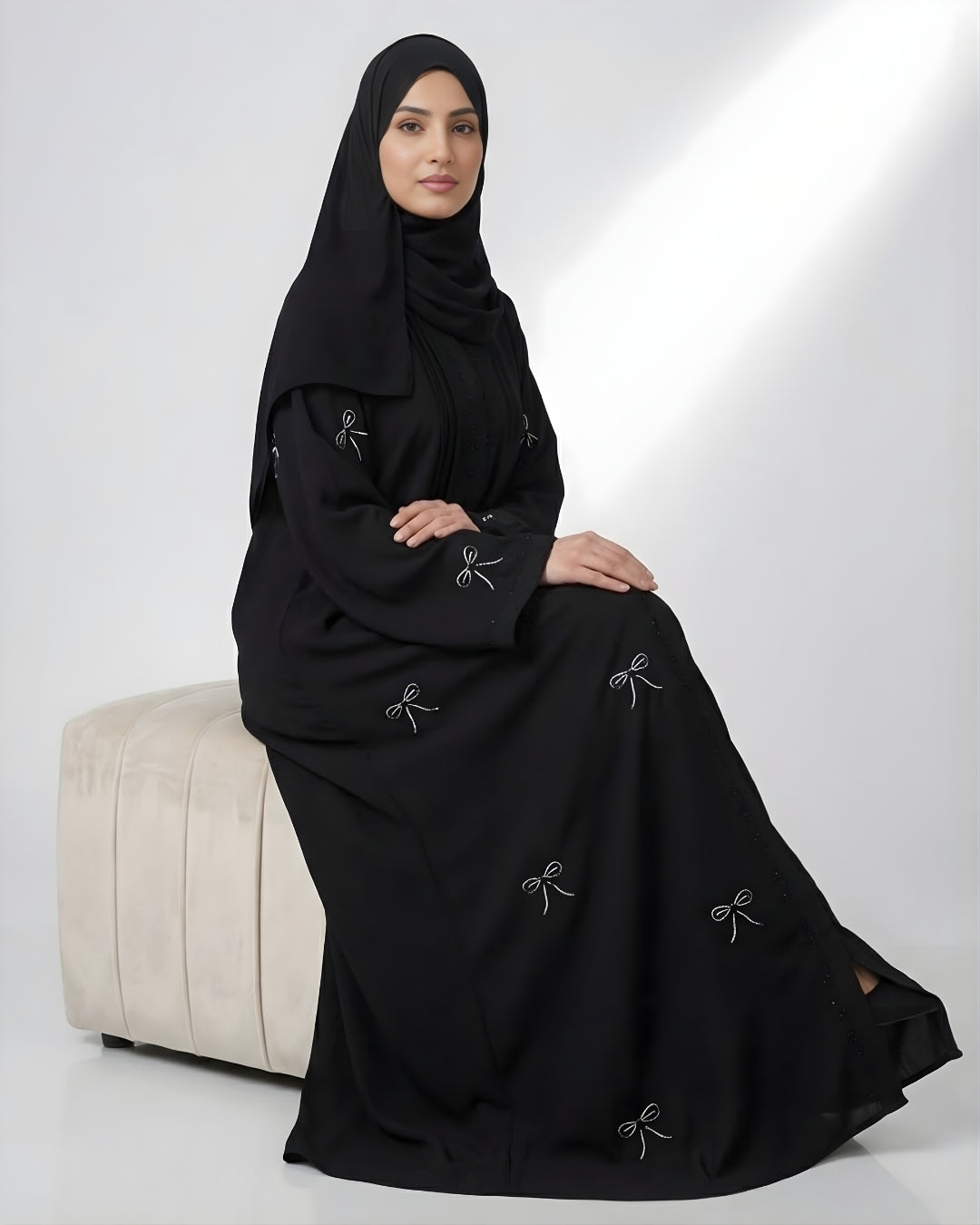 ZUNAIRA - Bow Zoom Abaya
