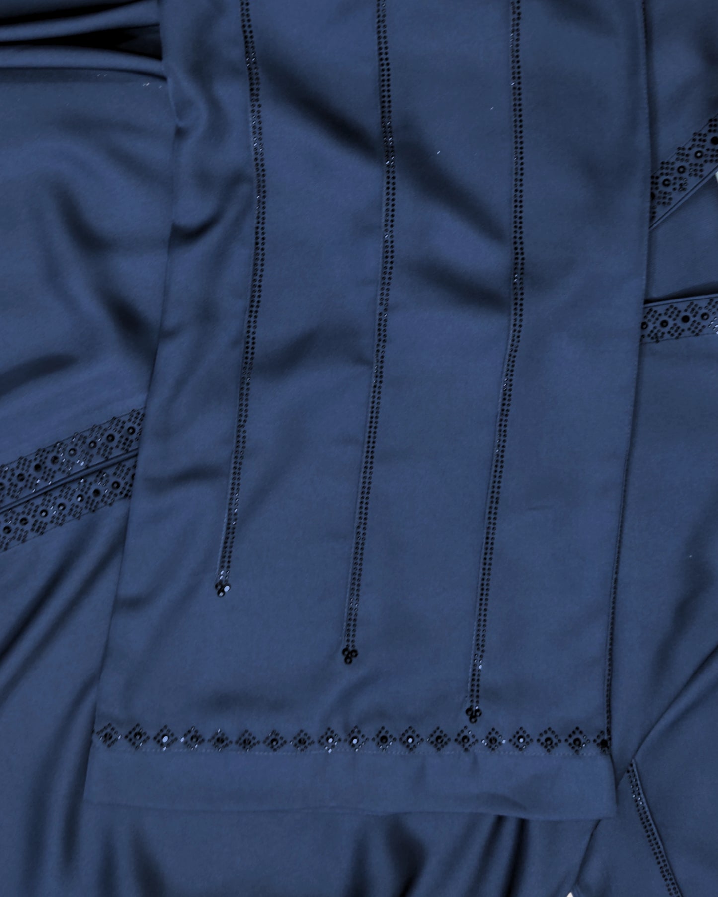 ZIRVA - Premium Zoom Abaya