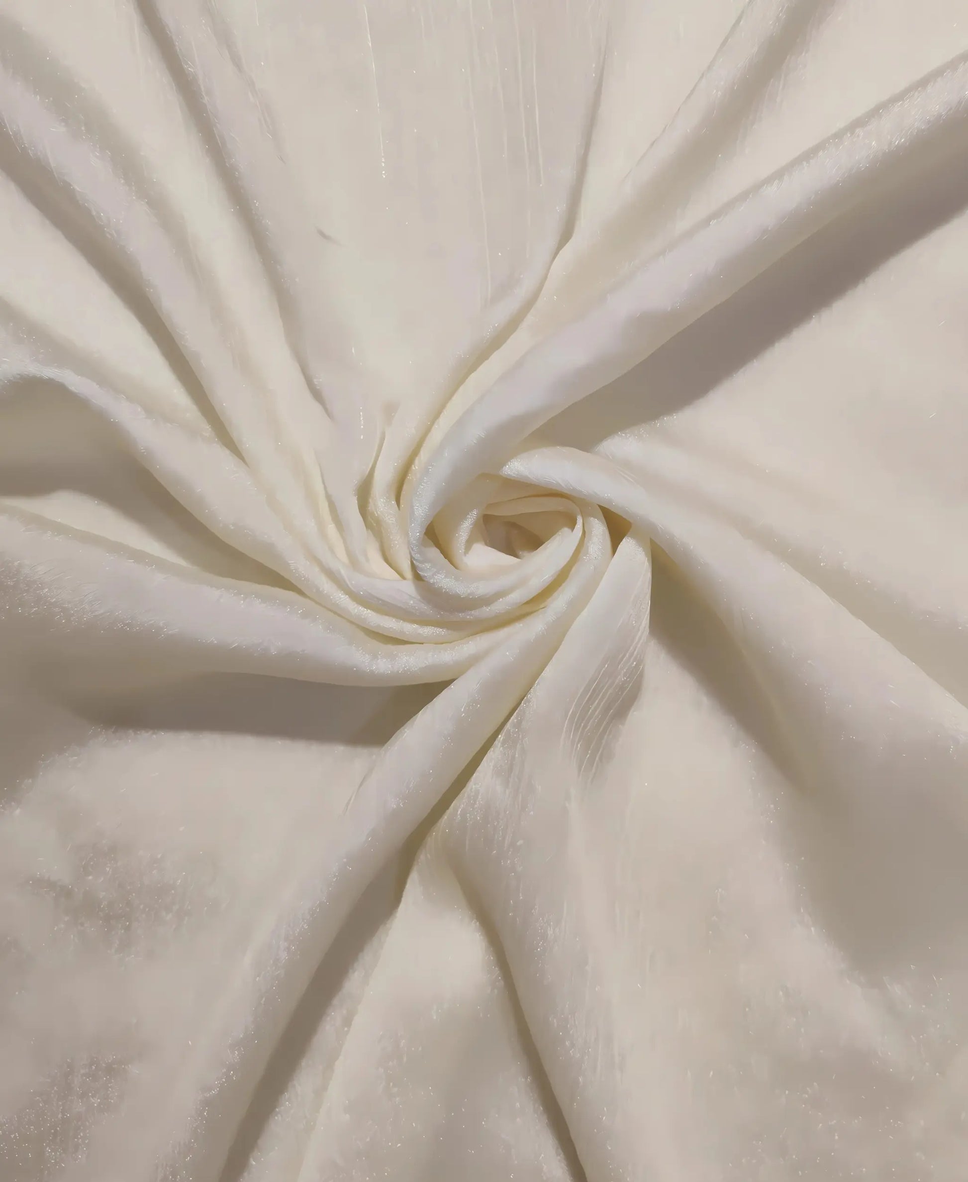 The Silk Crinkle Hijab is a refined essential that blends luxury, comfort, and versatility.