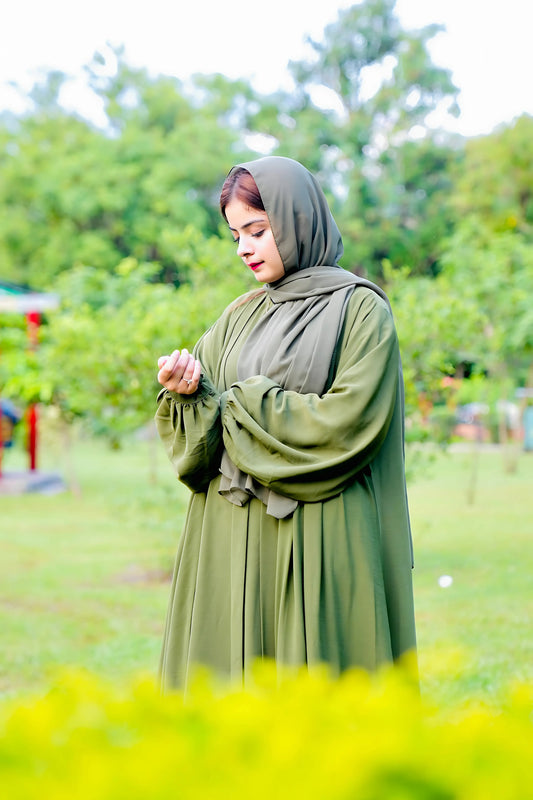 WARDA Abaya – Zoom Fabric