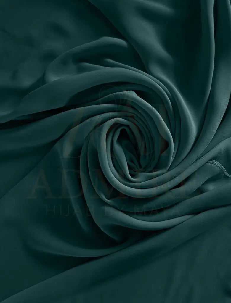  the Zinc Green Chiffon Georgette scarf, expertly crafted to blend versatility with refined elegance. 